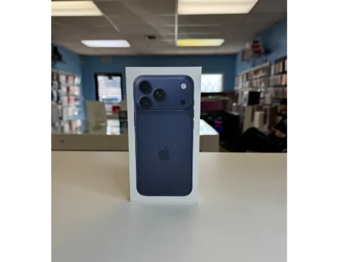 📱 iPhone 17 Pro Max Crystal Blue Edition – New (1 TB, Blue) | Apple Iphone | Berlin | Ad gallery (SEO) | 2