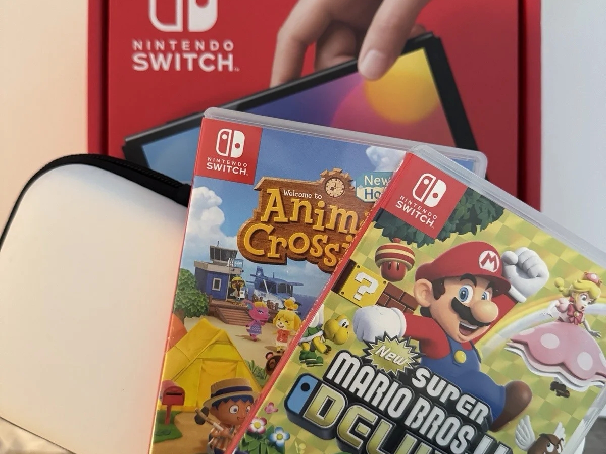 Nintendo Switch OLED | Gaming Consoles | Munich | Ad gallery (SEO) | 2