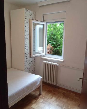 Selling 4.0 flat Čelebonovića Bežanijska Kosa Novi Beograd wheelchair ramp park view huge terrace