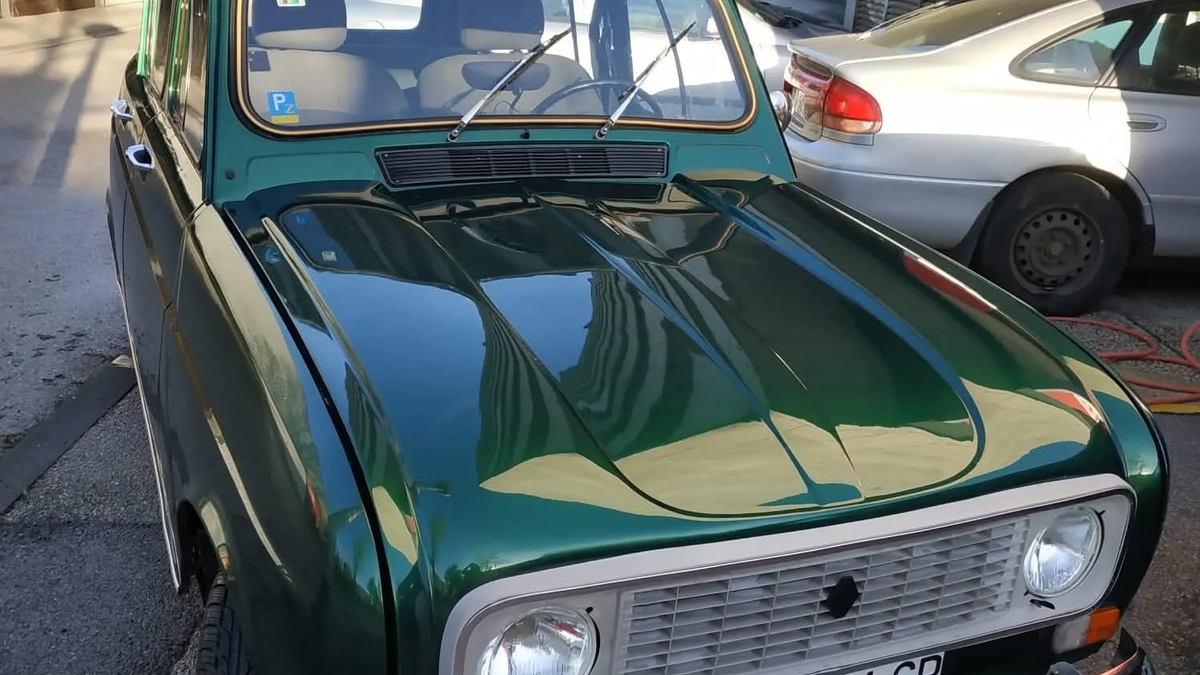 A true classic for sale - Renault R4 Special | Renault | Zagreb | Ad gallery (SEO) | 3