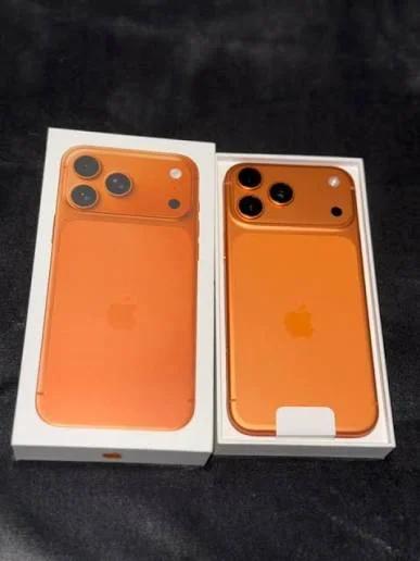 Apple iPhone 17 Pro Max Unlocked Original , Sealed in the box with warranty