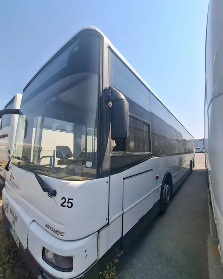 Selling MAN Bus with negotiable price | Buses | Porto | 3