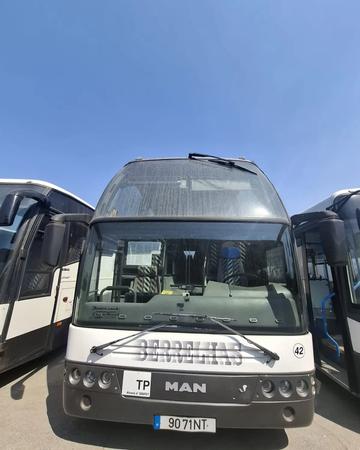 Selling MAN Bus with negotiable price