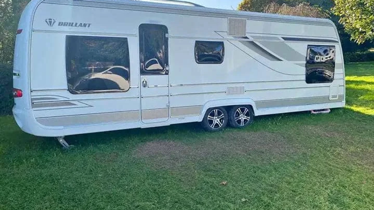 Camping-car familial – Parfait pour vacances & aventures | Camping Gear | Cologne | Ad gallery (SEO) | 3