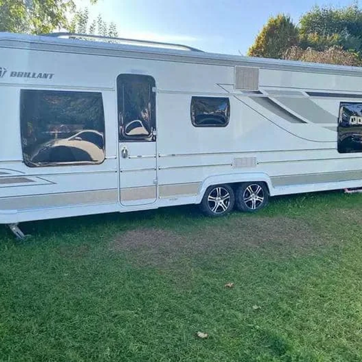 Camping-car familial – Parfait pour vacances & aventures | Camping Gear | Cologne | Ad gallery (SEO) | 1