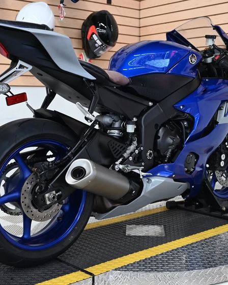 2020 YAMAHA R6 ...... Contact me on WhatsApp: +447833483811 | Motor vehicles | Manchester | 6