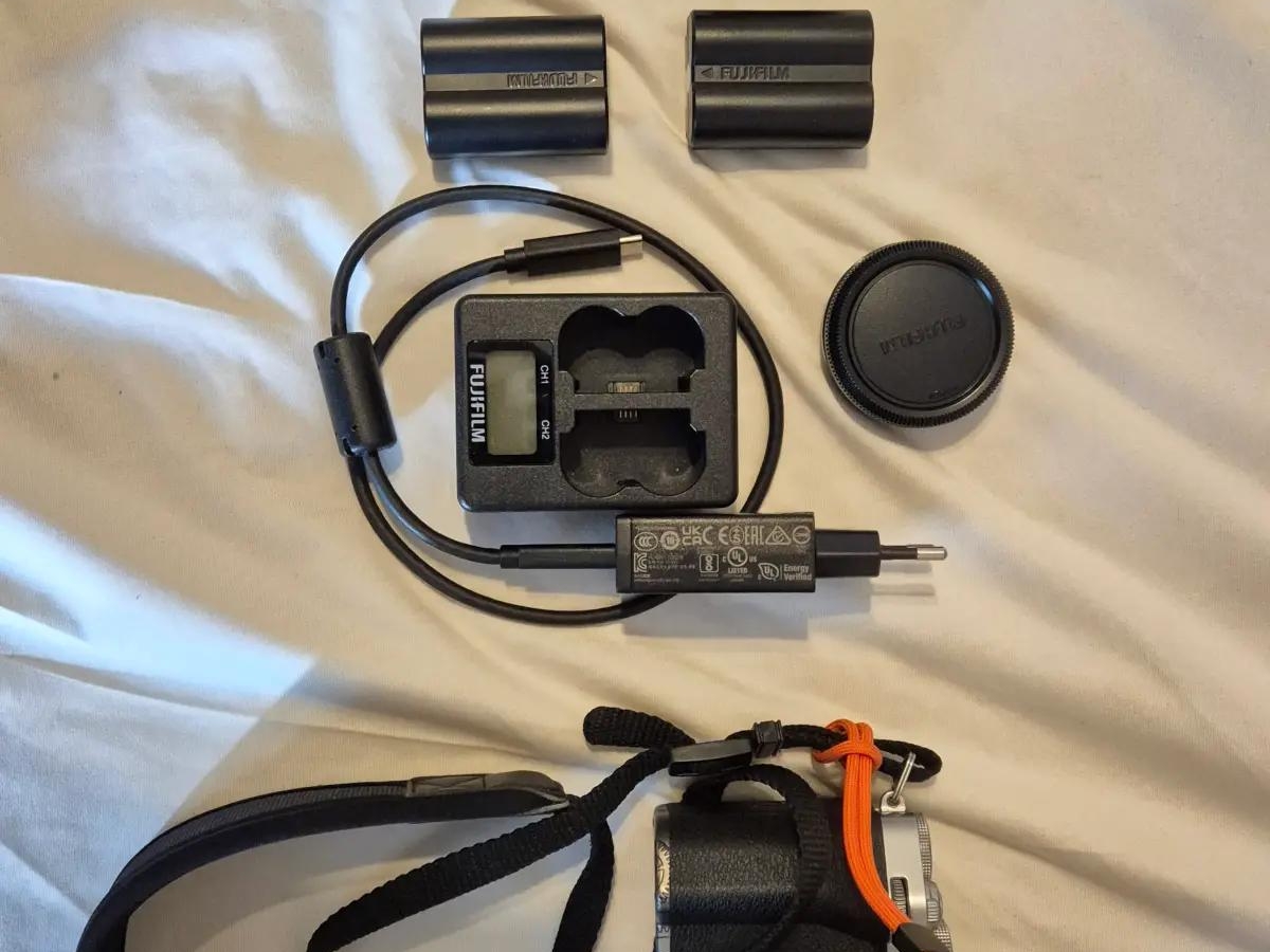 Fujifilm X-T5 & lens XF 16-80mm & flash EF-X8 | Cameras | Milan | Ad gallery (SEO) | 2