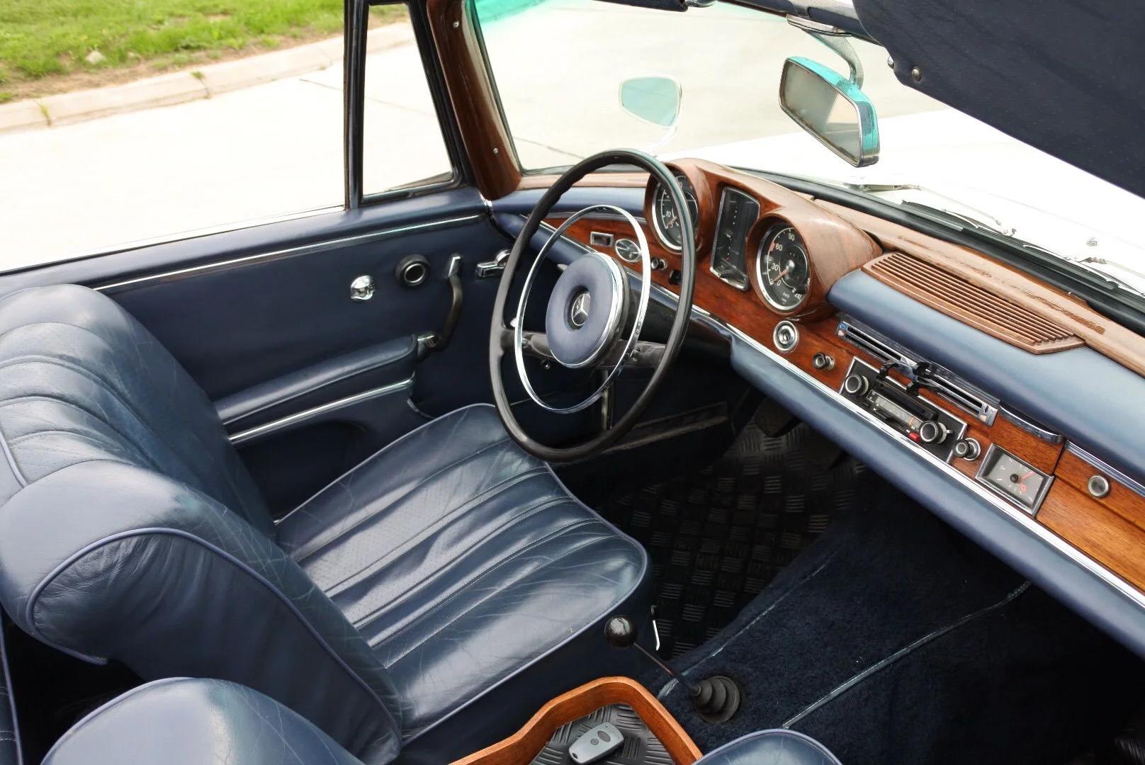 Mercedes-Benz 220 SE | Mercedes-Benz | Ghent | 6