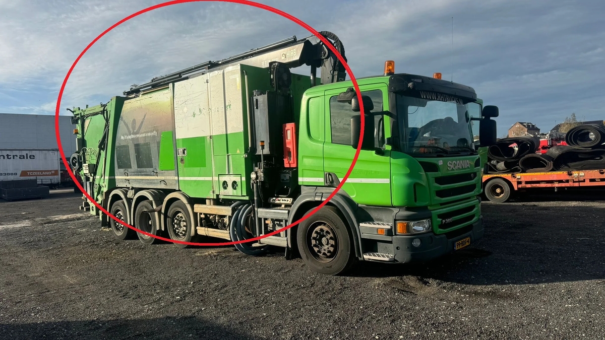 FOR SALE Used FAUN Variopress Waste Container System with HIAB 211 HIPRO Crane | Other equipment and machinery | Malaga | Ad gallery (SEO) | 3