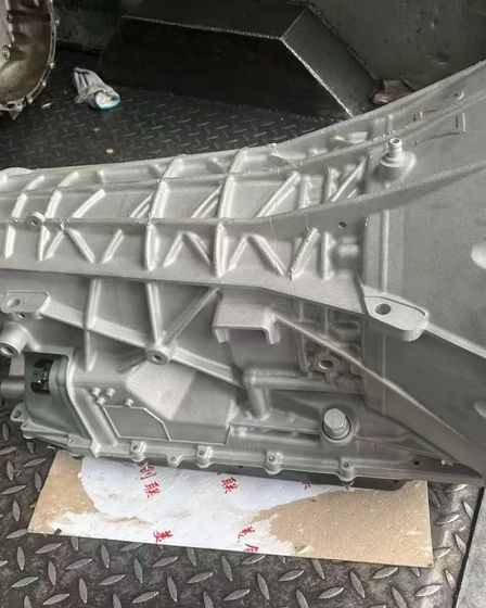 Boîte de vitesses automatique Ford 10R80 à 10 rapports - Installation facile | Ford | Nice | 1