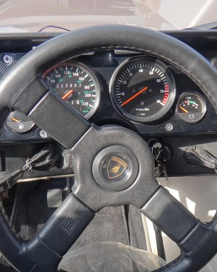 Selling Lamborghini LM 002 1988 | Lamborghini | Monaco-Ville | 6