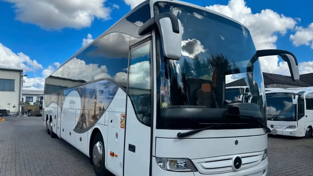 Mercedes-Benz Tourismo 17 RHD-L | Buses | Berlin | Ad gallery (SEO) | 3