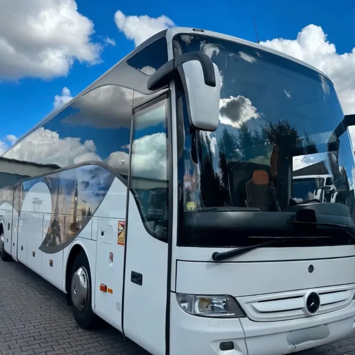 Mercedes-Benz Tourismo 17 RHD-L | Buses | Berlin | Ad gallery (SEO) | 1