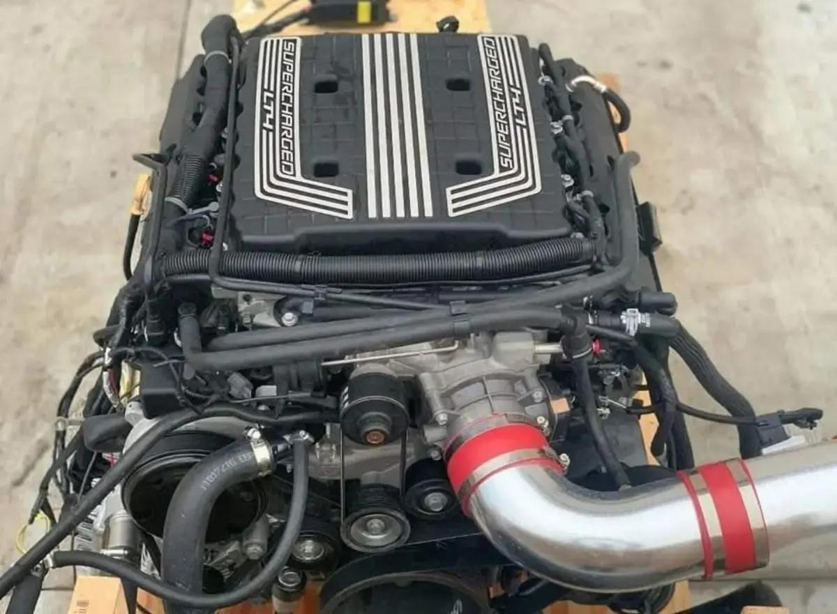 6.2L LT4 Supercharged V8 engine paired with 6-speed manual transmission complete Plug and Play | Auto parts | Vienna | 3