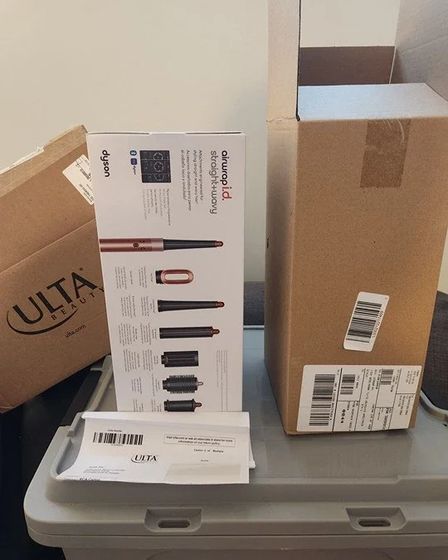 NEW Dyson Limited Edition Airwrap ID Multi-styler for Straight to Wavy Hair | Hair dryers and styling devices | London | 1