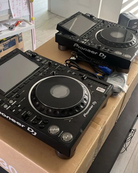 Pioneer DJ CDJ-3000 (paar) in doos | Equipment for studio and concerts | Amsterdam | 1