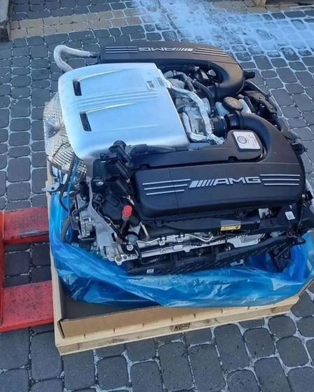 Motore AMG M177 4.0 V8 biturbo Completo di accessori plug and play | Mercedes-Benz | Bologna | 1