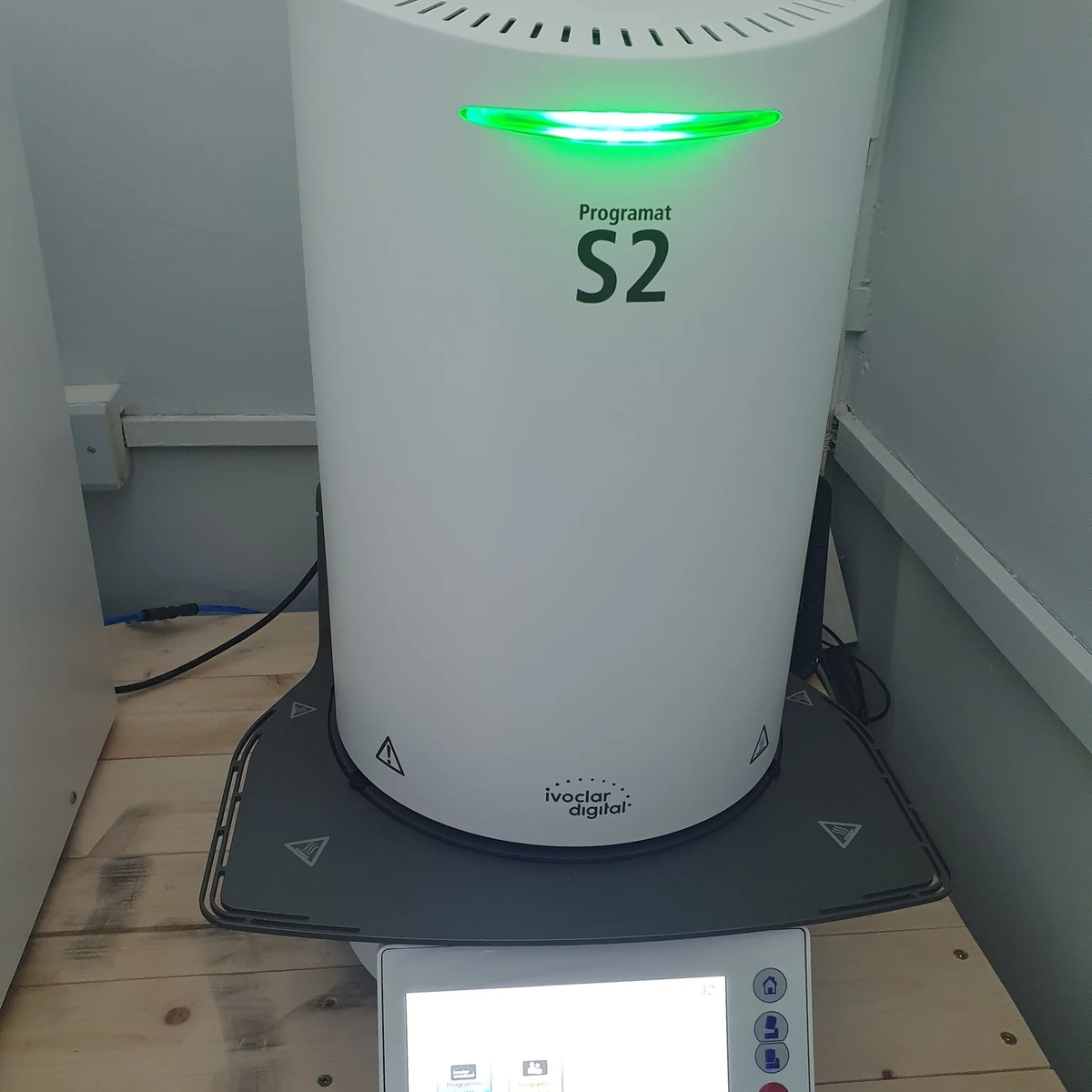Programat Ivoclar S2 Compact Sintering furnace | Medical equipment | Sarajevo | Ad gallery (SEO) | 1