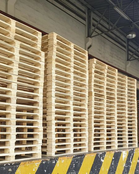 EPAL wood pallets available | Containers and packaging | Hamburg | 1