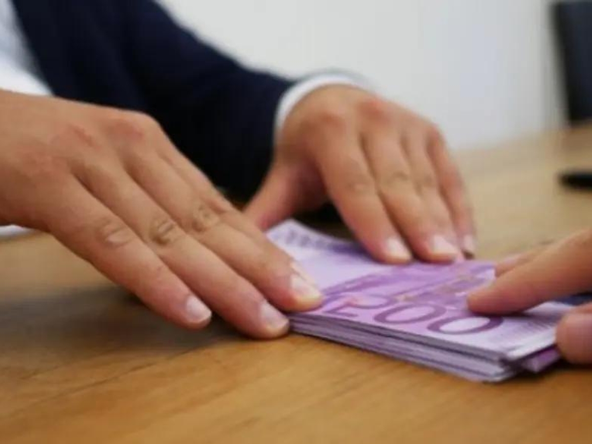 Servizio di ordine finanziario | Other Services | Milan | 2