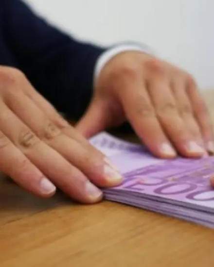 Servizio di ordine finanziario | Other Services | Milan | 1