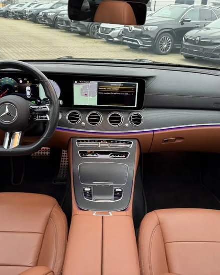 Mercedes-Benz E 300e AMG Line - Hybride - Automatique - 333 hp - 92.193 km | Mercedes-Benz | Lyon | 5