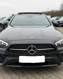 Mercedes-Benz E 300e AMG Line - Hybride - Automatique - 333 hp - 92.193 km