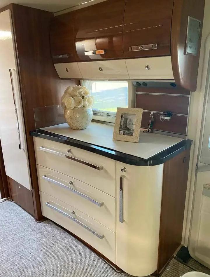 Camping-car familial – Parfait pour vacances & aventures | Camping Gear | Cologne | 3