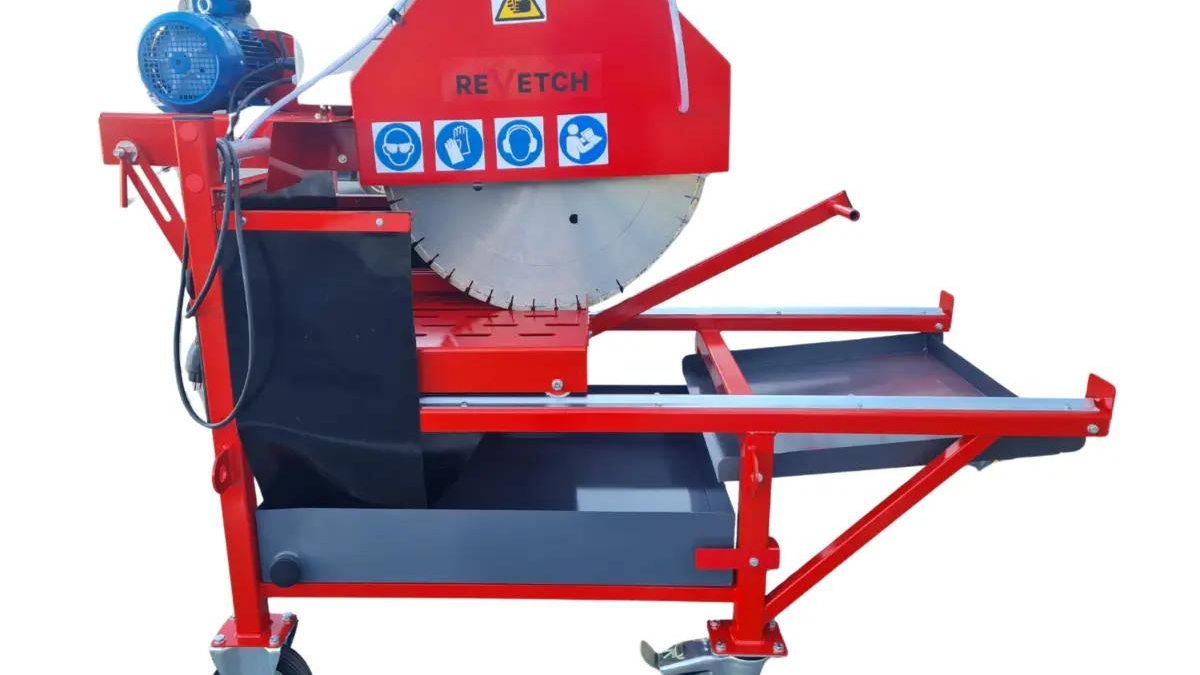 Construction Cutter – Block Saw S1300 3 kW 230V REVETCH Poland | Tools | Krakow | Ad gallery (SEO) | 3