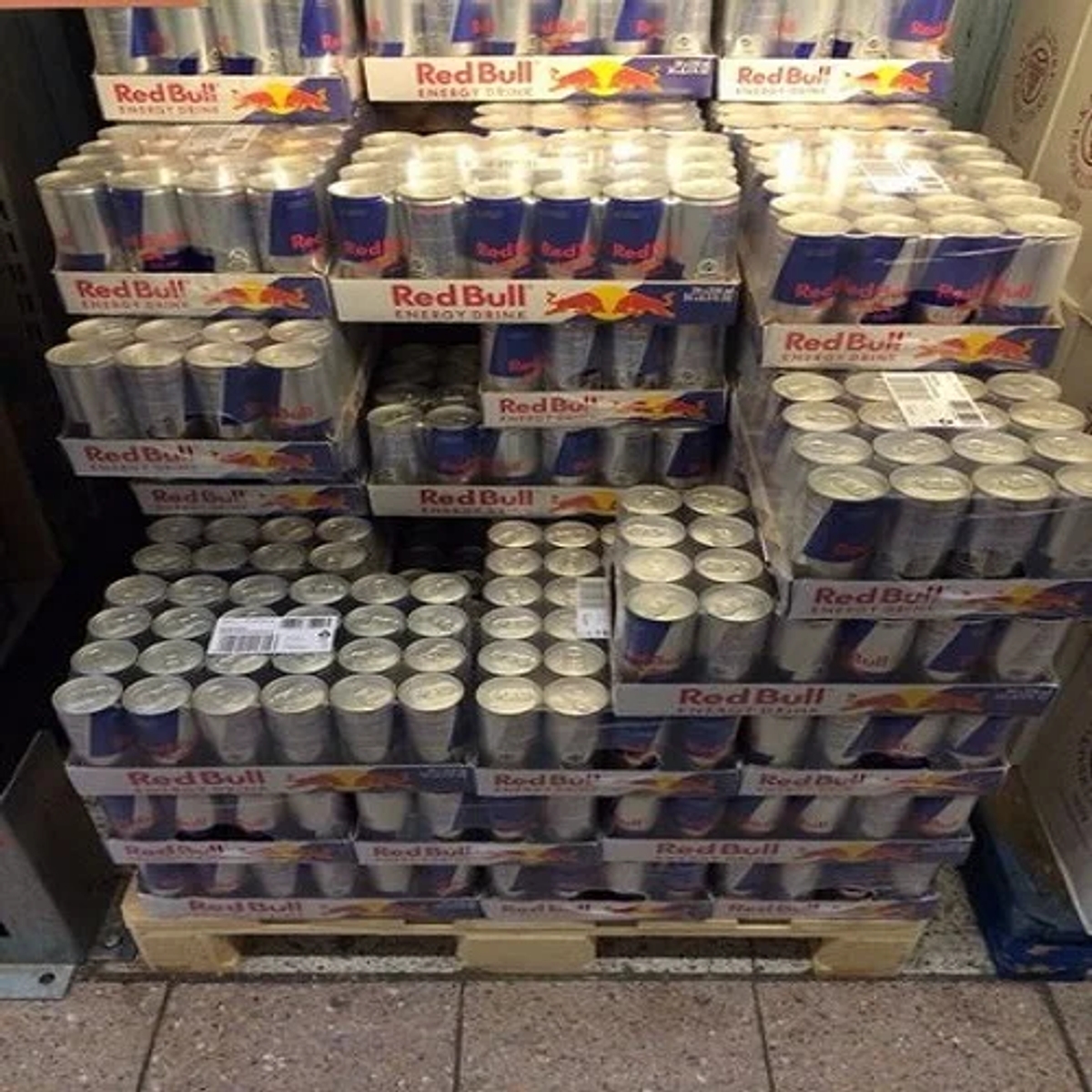 RedBull Energy Drink 250ml X 24 Cans | Soft drinks | Madrid | Ad gallery (SEO) | 1