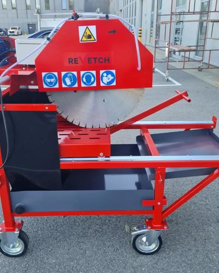 Construction Cutter – Block Saw S1300 3 kW 230V REVETCH Poland | Tools | Krakow | 4