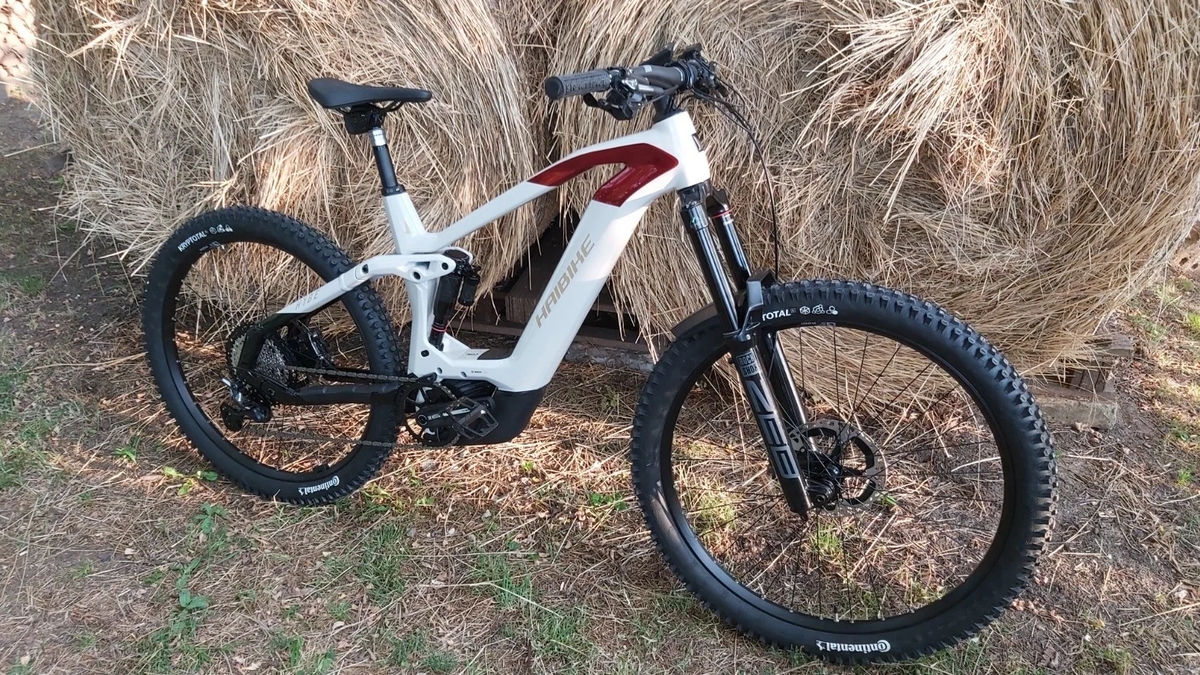 Haibike Hybe 9 XTR 2025 - Carbon e-bike mountainbike | Electric bicycles | Amsterdam | Ad gallery (SEO) | 3