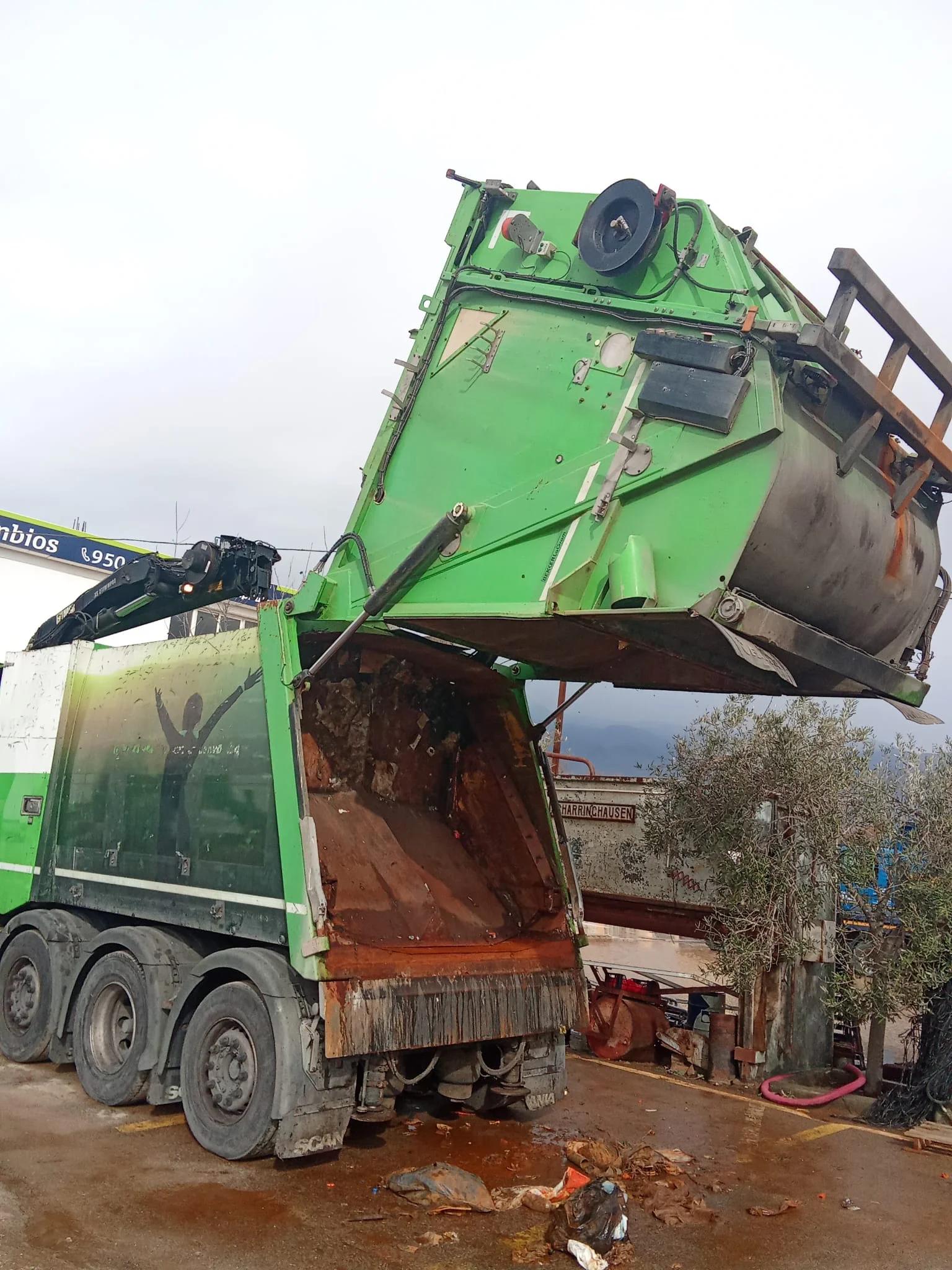 FOR SALE Used FAUN Variopress Waste Container System with HIAB 211 HIPRO Crane | Other equipment and machinery | Malaga | 2