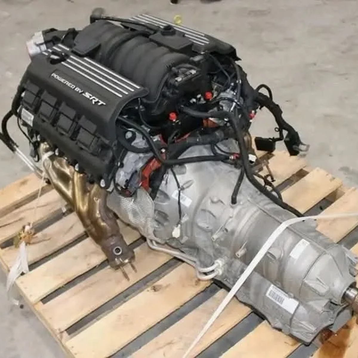 Buy Dodge 6.4L SRT Hemi (392 ci) V8 engine paired ZF 8HP70 8-speed Automatic Transmission For Sale | Dodge | Stuttgart | Ad gallery (SEO) | 1