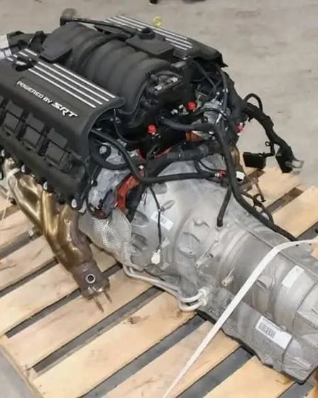 Buy Dodge 6.4L SRT Hemi (392 ci) V8 engine paired ZF 8HP70 8-speed Automatic Transmission For Sale | Dodge | Stuttgart | 1