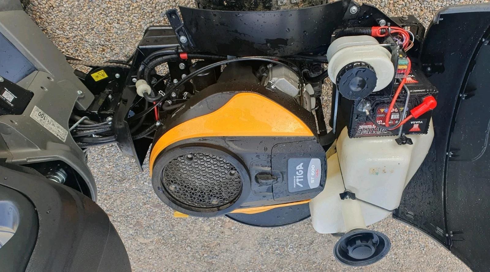 Stiga 700WX 4WD uit 2025, slechts 25 uur gebruikt | Garden equipment | Rotterdam | 5