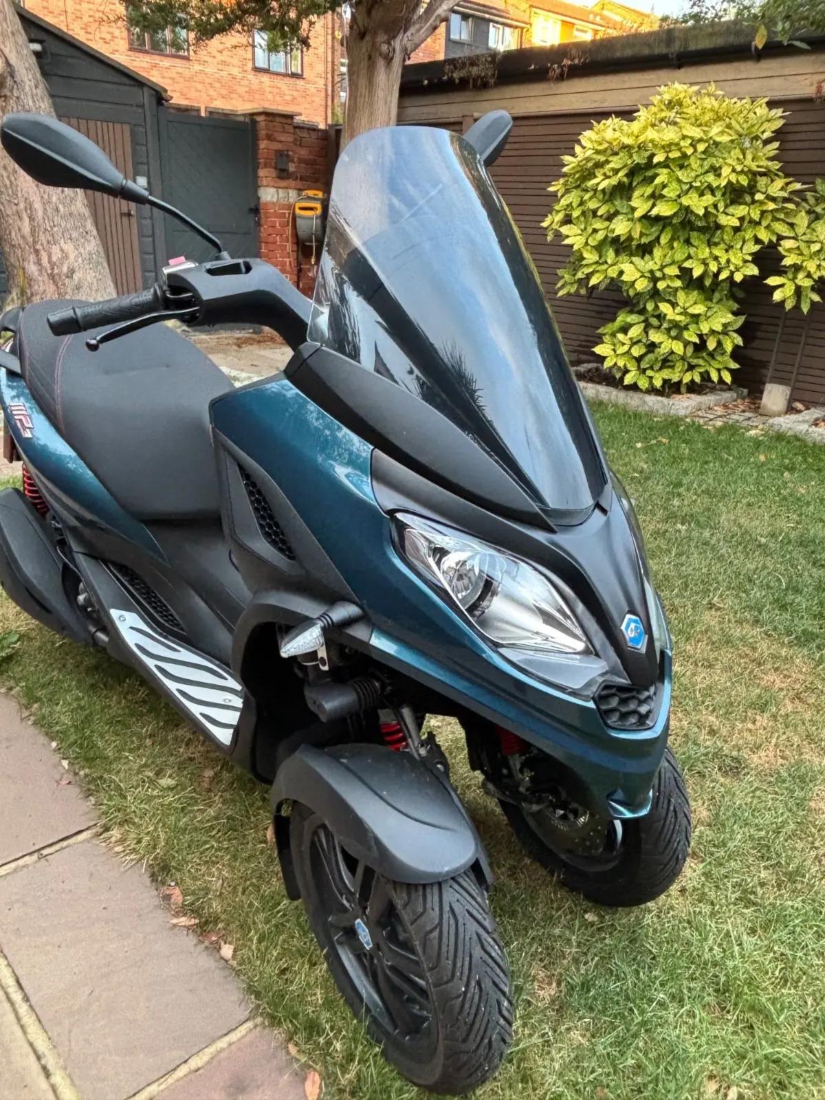 2024, Piaggio MP3 300 HPE Sport - SPOED! | Motor vehicles | Amsterdam | 3