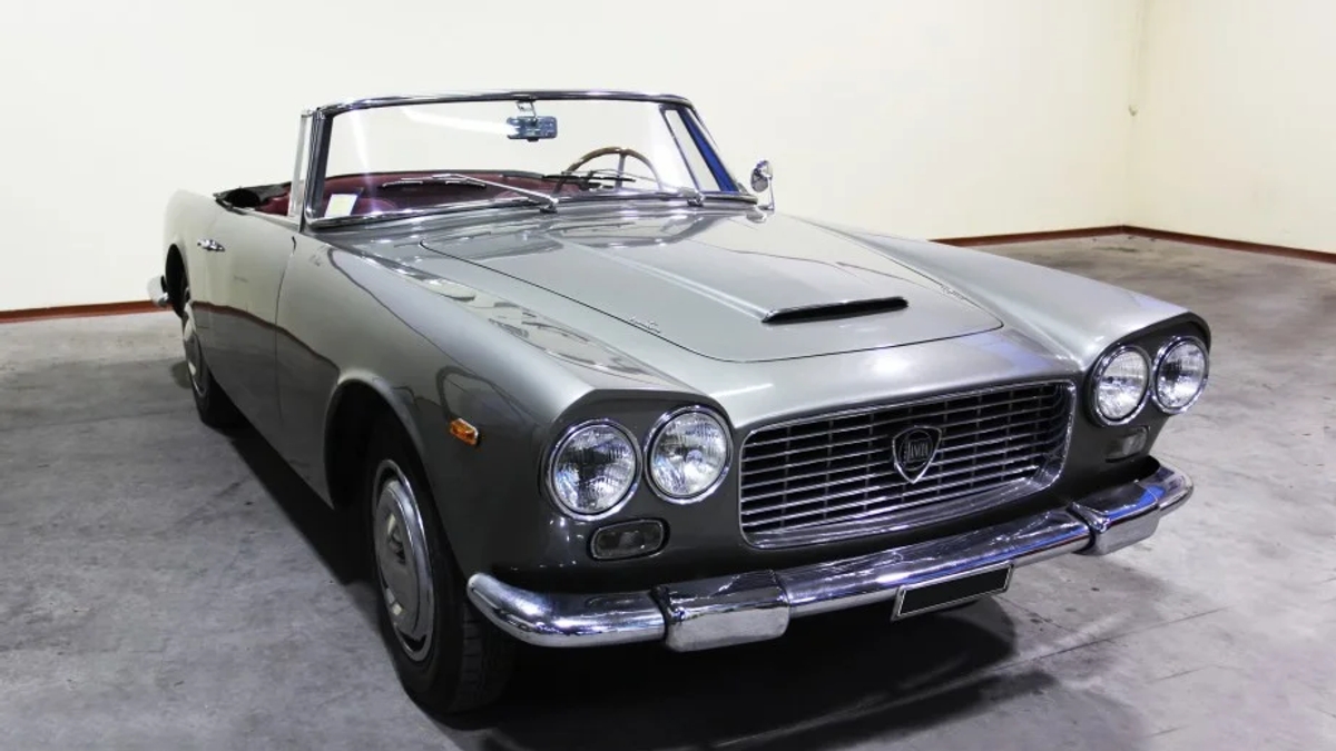 Selling Lancia Flaminia | Lancia | Milan | Ad gallery (SEO) | 3