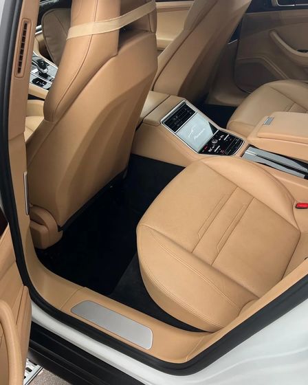 2018 Porsche Panamera | Porsche | Berlin | 3