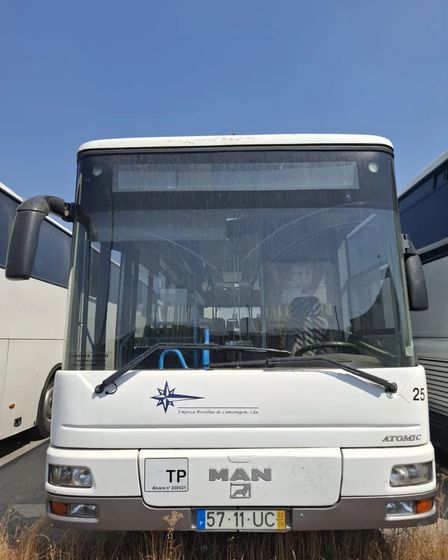 Selling MAN Bus with negotiable price | Buses | Porto | 6
