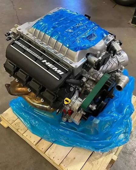 Dodge 6.2L Supercharged HEMI V8, paired with ZF 8HP90 8-speed automatic transmission Ready To Run | Dodge | Palermo | 6