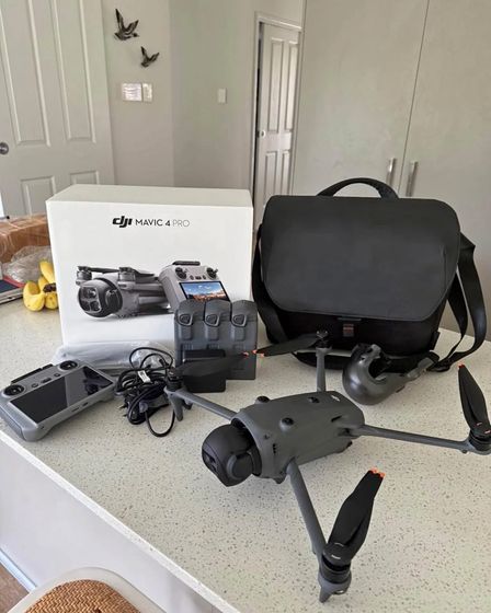 DJI Mavic 4 pro rc2 fly more combo | Drones and Quadcopters | Frankfurt | 1