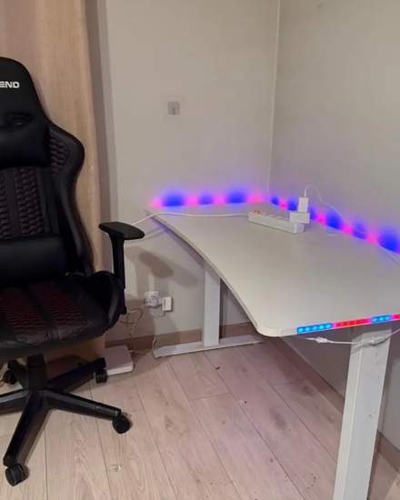URGENT SALE: Gaming Chair + Table with LED lights + Power Strip | Computer desks | Vilnius | 5