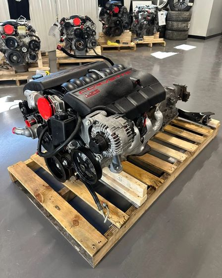 Chevrolet Corvette LS1 5.7L V8 paired with the 4L60 Automatic Transmission For Sale / Buy Now | Chevrolet | Ostrava | 2