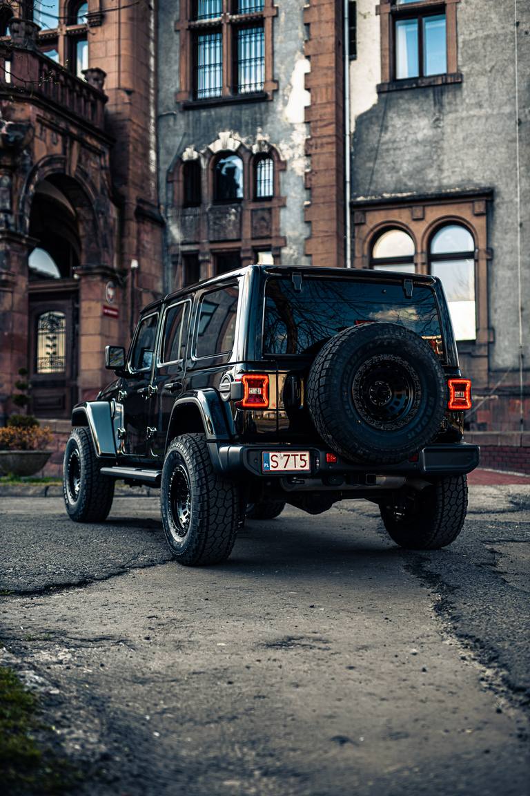 Jeep Wrangler Sahara  - zdjęcie realizacji 2