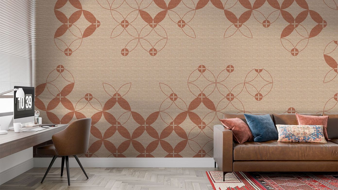 Papier peint terracotta avec des motifs textiles et graphiques