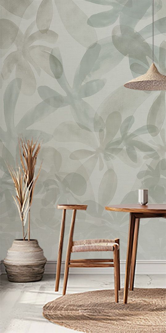 Bloemenpatroon behang in bohemium interieur met rustige kleuren, geïnspireerd door de natuur.