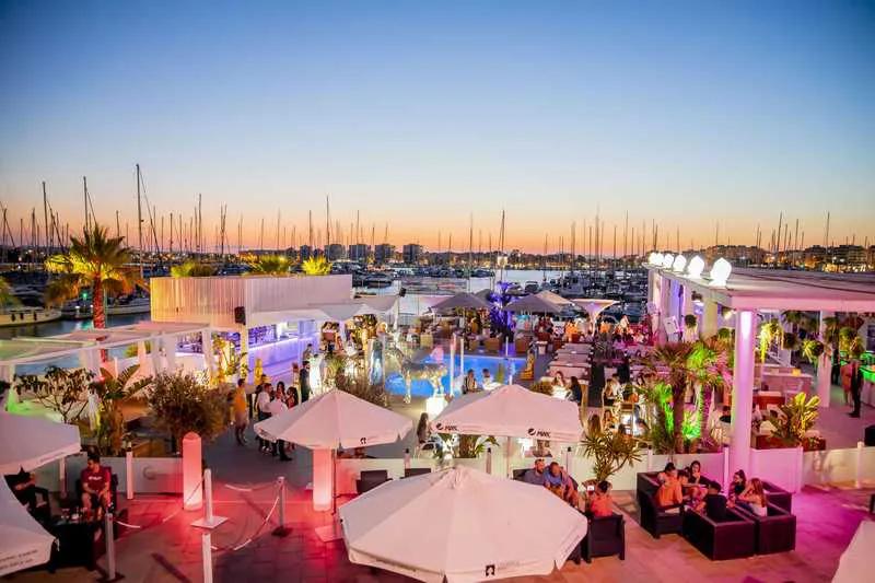 Marina Niki Beachclub