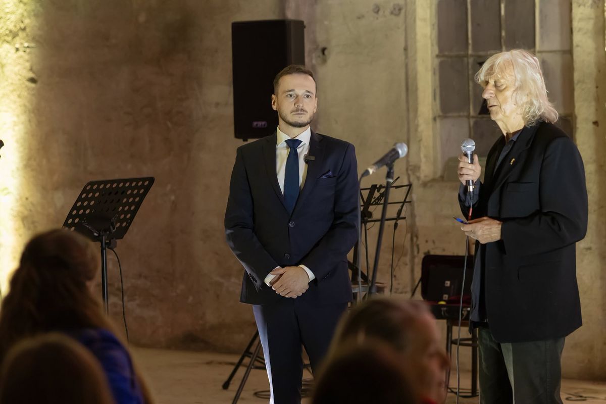 Kultúrny večer v bývalej Stoličkovej továrni