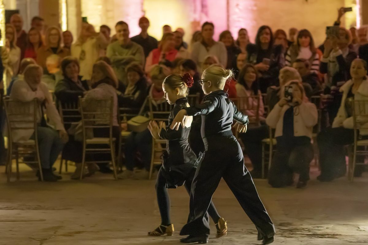 Kultúrny večer v bývalej Stoličkovej továrni